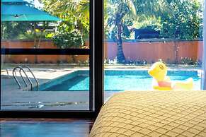 Fuwan Haitao Meishu Lingshui Haitang Bay