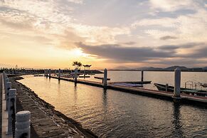 Fuwan Haitao Meishu Lingshui Haitang Bay