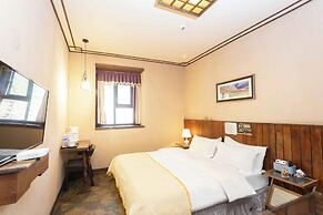 Daocheng Yading Shiruo Hotel