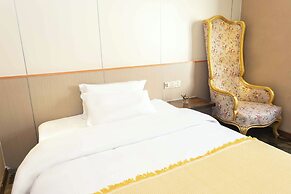 Daocheng Yading Shiruo Hotel