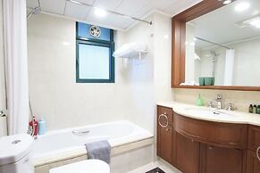 Tyms 2BR Apt Near ITC Xujiahui Line1 11