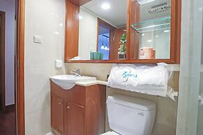 Tyms 2BR Apt Near ITC Xujiahui Line1 11