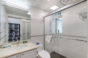 Tyms 2BR Apt Near ITC Xujiahui Line1 11
