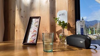 Chunqiu Banshan Leisure Resort