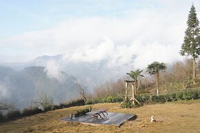 Chunqiu Banshan Leisure Resort