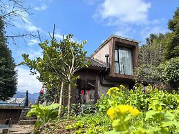 Chunqiu Banshan Leisure Resort