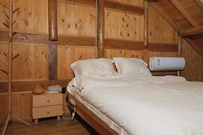 Chunqiu Banshan Leisure Resort