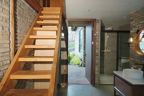 Chunqiu Banshan Leisure Resort