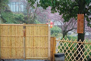 Chunqiu Banshan Leisure Resort