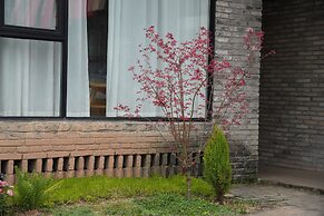 Chunqiu Banshan Leisure Resort