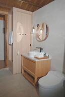 Chunqiu Banshan Leisure Resort