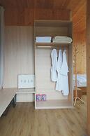 Chunqiu Banshan Leisure Resort