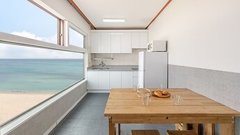 Goseong Napoli House Pension