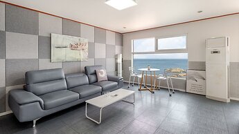 Goseong Napoli House Pension