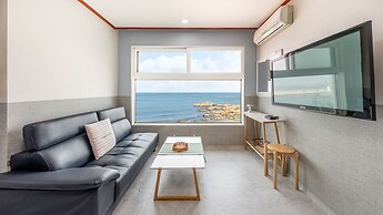 Goseong Napoli House Pension