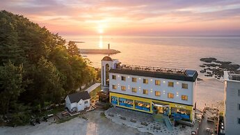Goseong Napoli House Pension