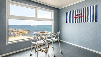 Goseong Napoli House Pension