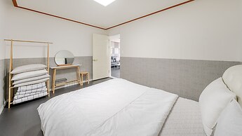 Goseong Napoli House Pension