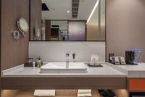 WorldHotel Quancheng Sqr Kuanholi Branch