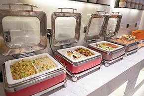 WorldHotel Quancheng Sqr Kuanholi Branch