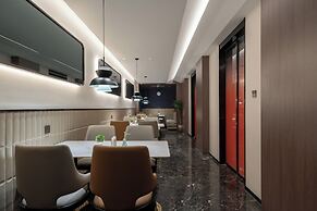 WorldHotel Quancheng Sqr Kuanholi Branch