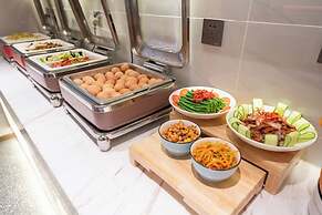 WorldHotel Quancheng Sqr Kuanholi Branch