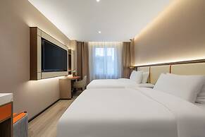 WorldHotel Quancheng Sqr Kuanholi Branch