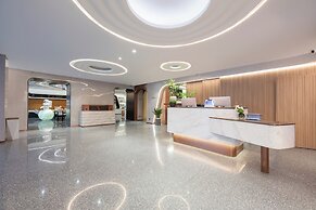 WorldHotel Quancheng Sqr Kuanholi Branch