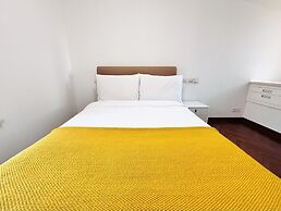 Tyms 2BR with Kitchen 5min to Metro