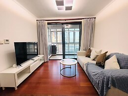 Tyms 2BR with Kitchen 5min to Metro