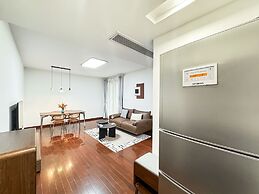 Tyms 2BR with Kitchen 5min to Metro