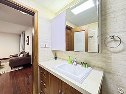 Tyms 2BR with Kitchen 5min to Metro