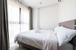 Urban Village Condo by Soben Homes