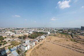 Urban Village Condo by Soben Homes