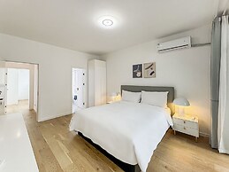 Tyms 2BR 2BA Apt Near MetroCity Line 1 9