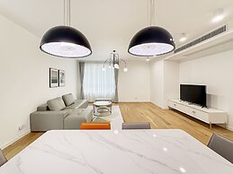 Tyms 2BR 2BA Apt Near MetroCity Line 1 9