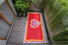 Reswaha Villas by Pramana Villas