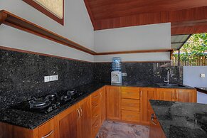 Sekarinis Place Amed