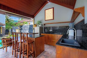 Sekarinis Place Amed