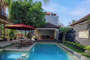 Sekarinis Place Amed