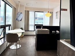 Mini hotel may nampo