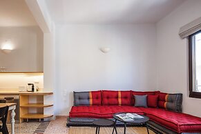 stylish apt up to 4 in Rethymno