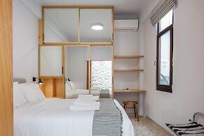 stylish apt up to 4 in Rethymno