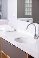 stylish apt up to 4 in Rethymno