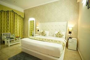 Hotel Drona Palace