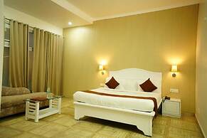 Hotel Drona Palace