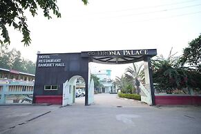Hotel Drona Palace