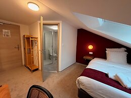 Hotel du Village