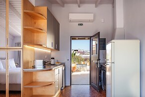 seafront cozy suite for 2 in Rethymno