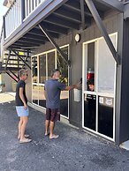 Agnes palms motel